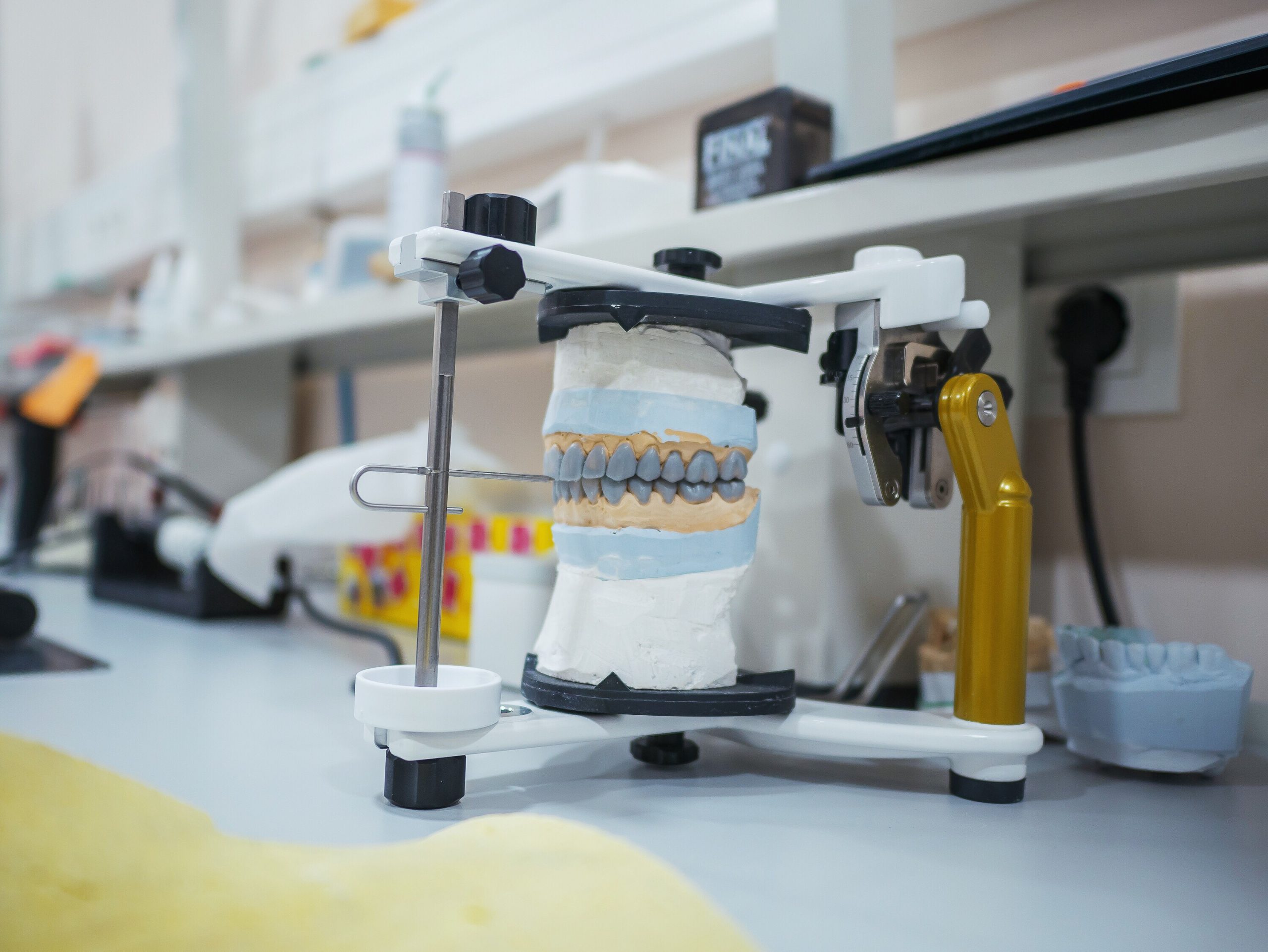 Full Service Dental Laboratory